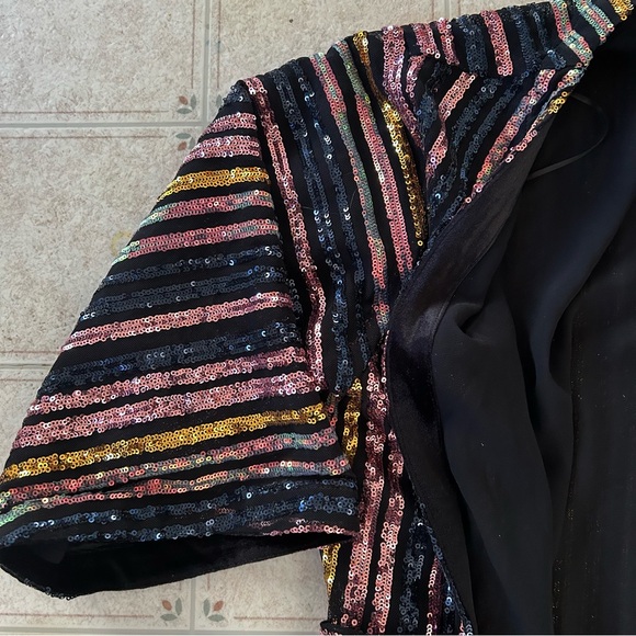 Skies Are Blue Striped Sequin Kimono - Picture 6 of 6